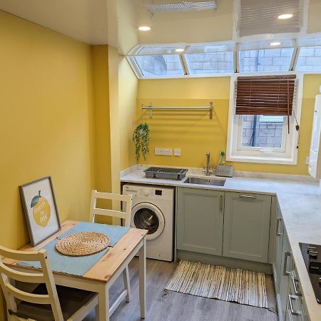 Family Friendly Central Garden Flat Edinburgh Exterior photo